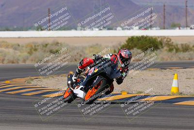 media/Sep-25-2023-Moto Forza (Mon) [[81ffa65e0a]]/B-C Group/Session 2 (Turn 4)/